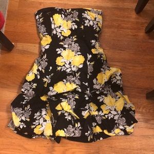 A MID-LENGTH FLORAL DRESS